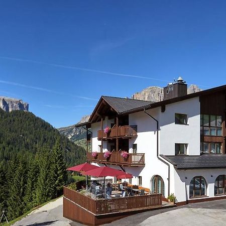 Sporthotel Panorama Corvara In Badia Kültér fotó