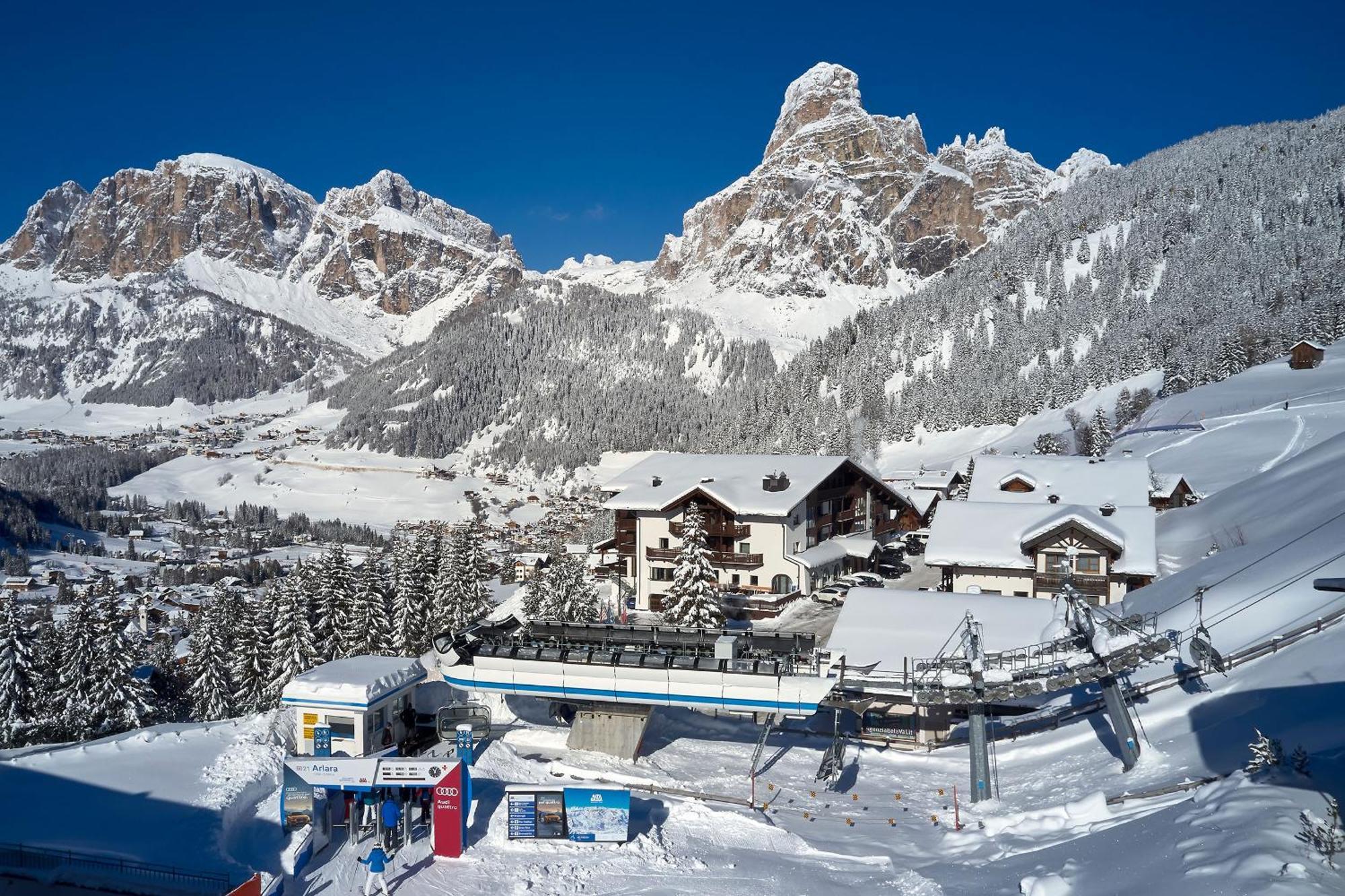 Sporthotel Panorama Corvara In Badia Kültér fotó