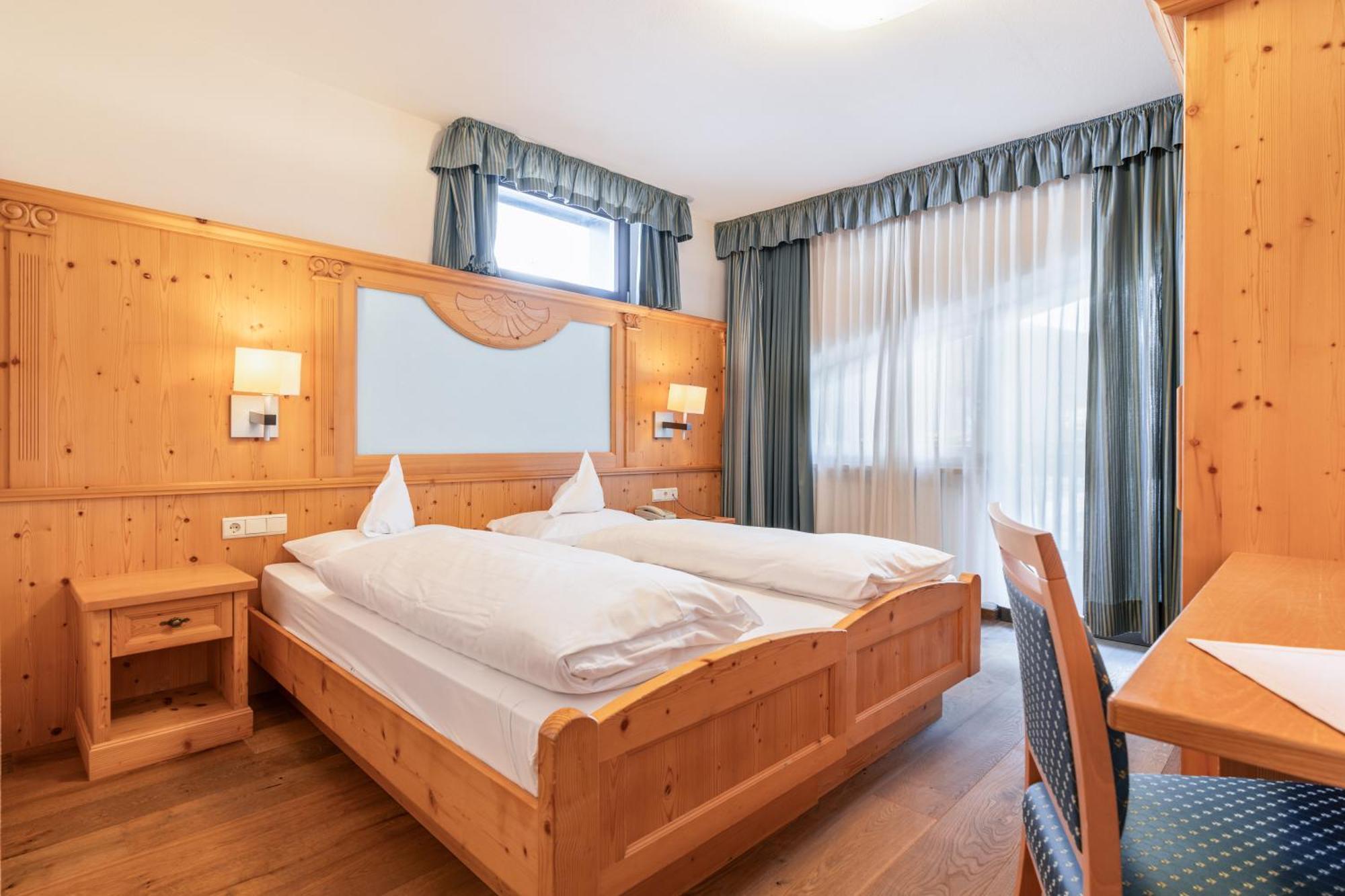 Sporthotel Panorama Corvara In Badia Kültér fotó