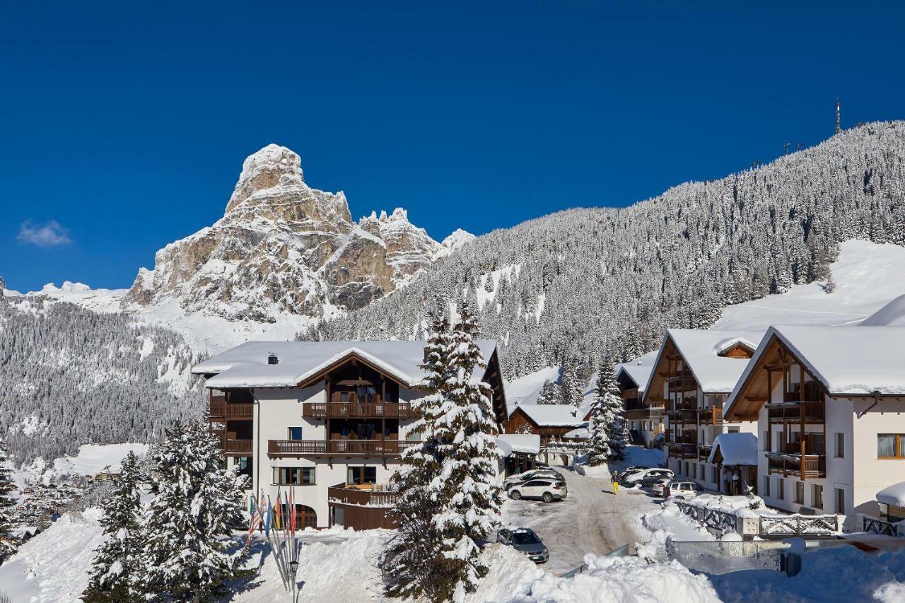 Sporthotel Panorama Corvara In Badia Kültér fotó
